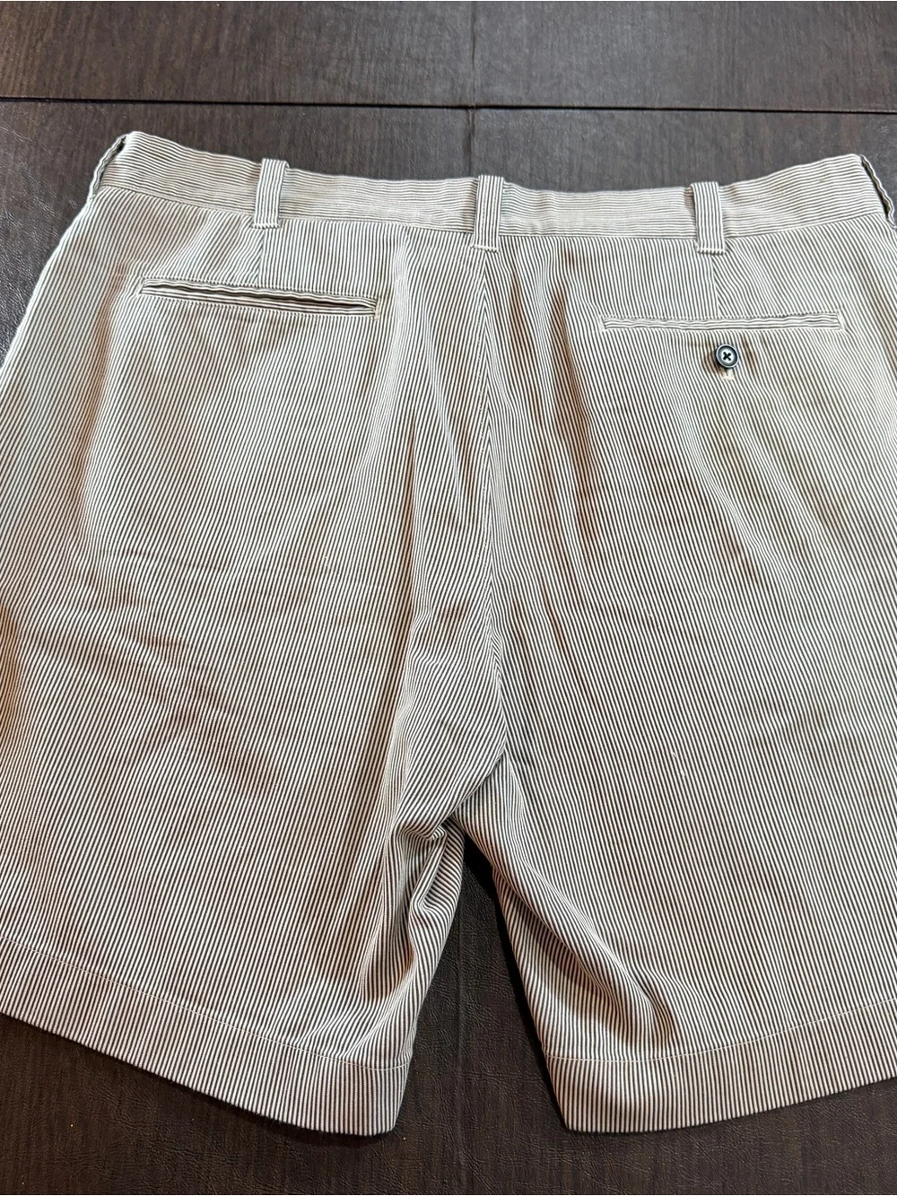 J Crew Black and White Striped Men's Flat Front Shorts Sz 38